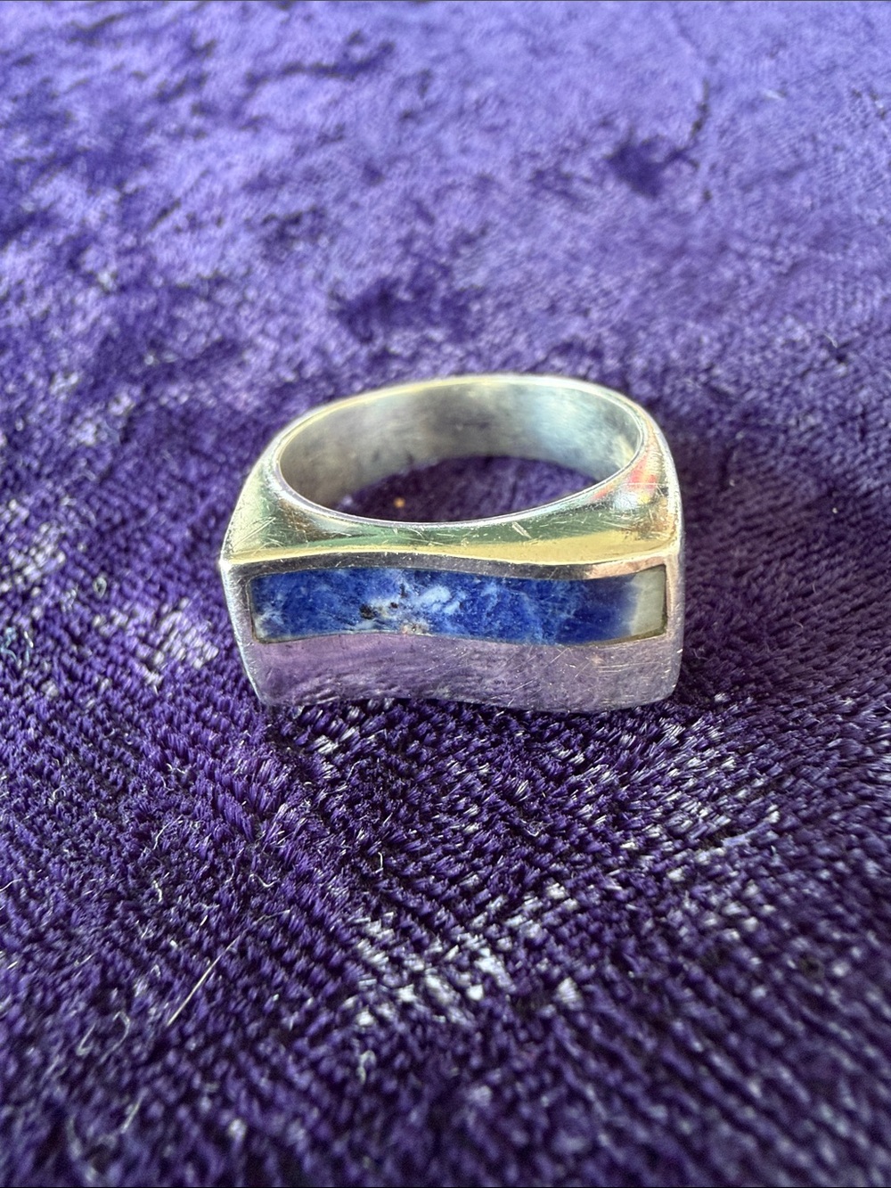 Vintage 925 sterling silver southwestern signet ring with lapis lazuli